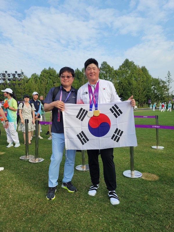 항저우 아시안게임 금메달 임성재와.